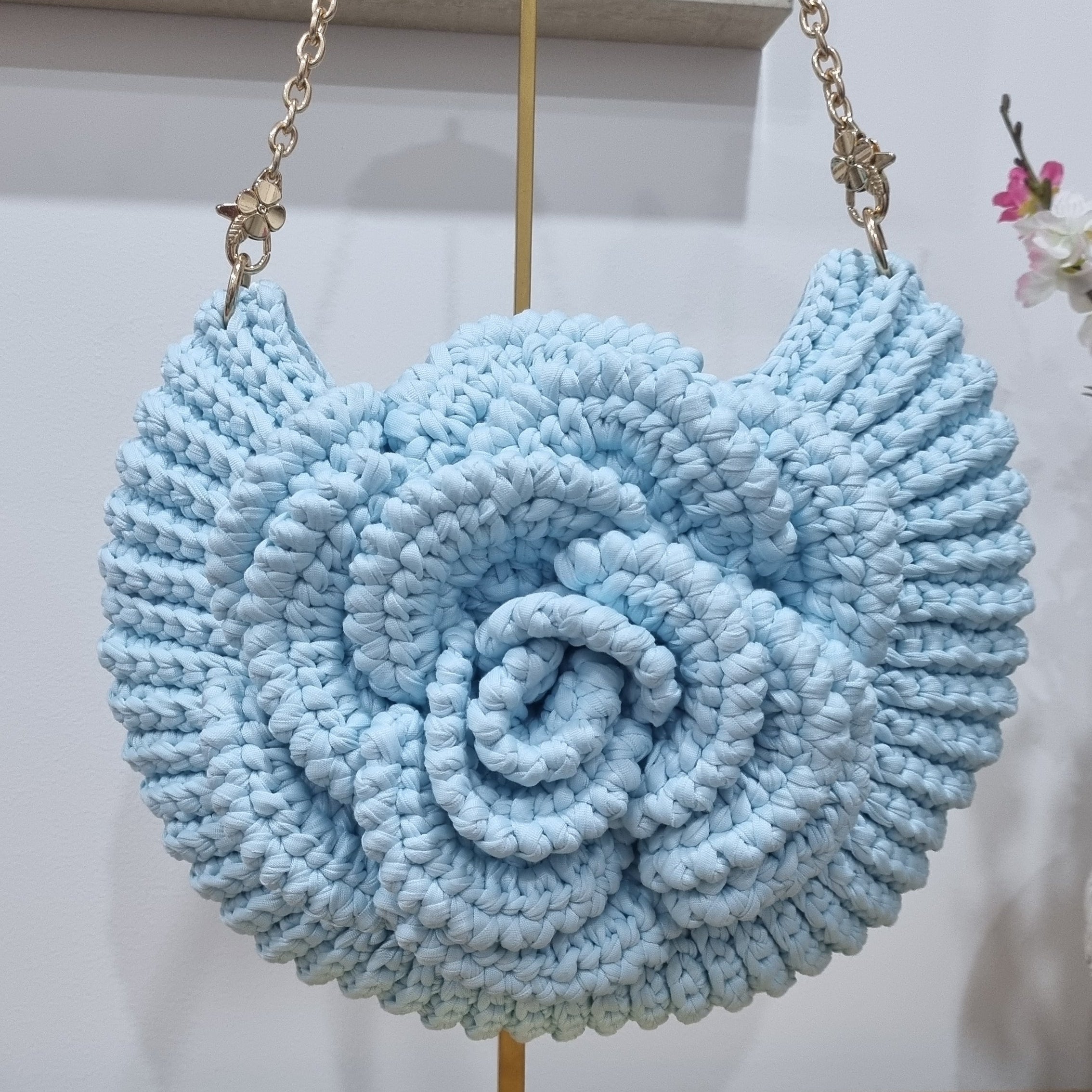 Coastal Loops – Handmade Crochet Shoulder Bag – Sky Blossom