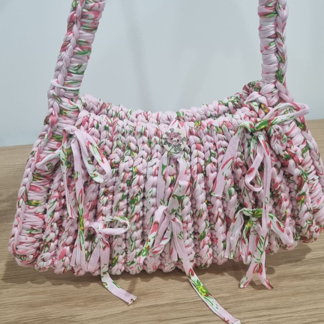 Coastal Loops – Handmade Crochet Handbag – Blossom Breeze